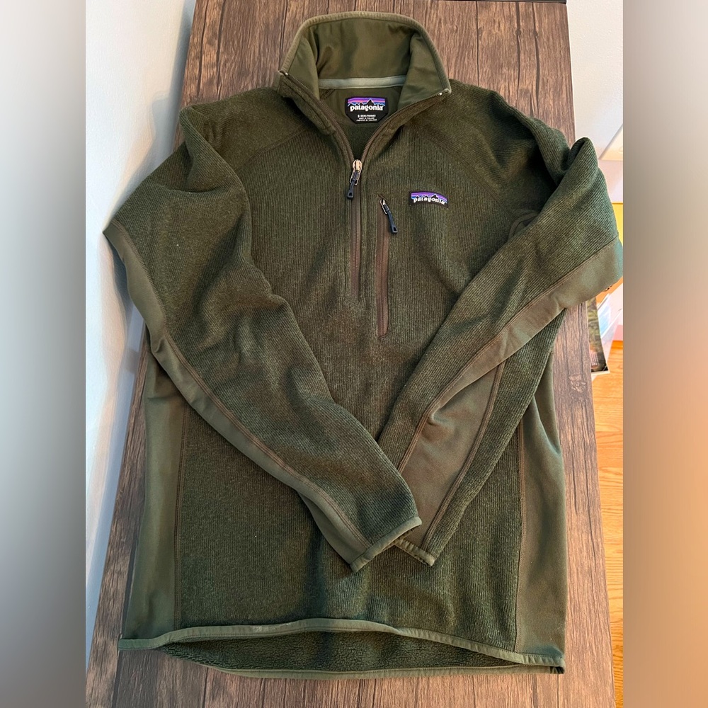 Hunter Green Men’s Patagonia Size Small